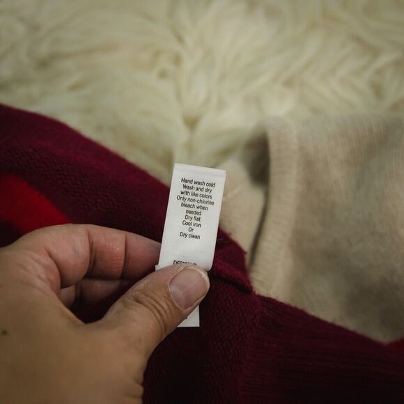 Athleta Size XXS 100% Cashmere Lodge Red Cream Ivory Stripe Crew Sweater - Picture 5 of 7